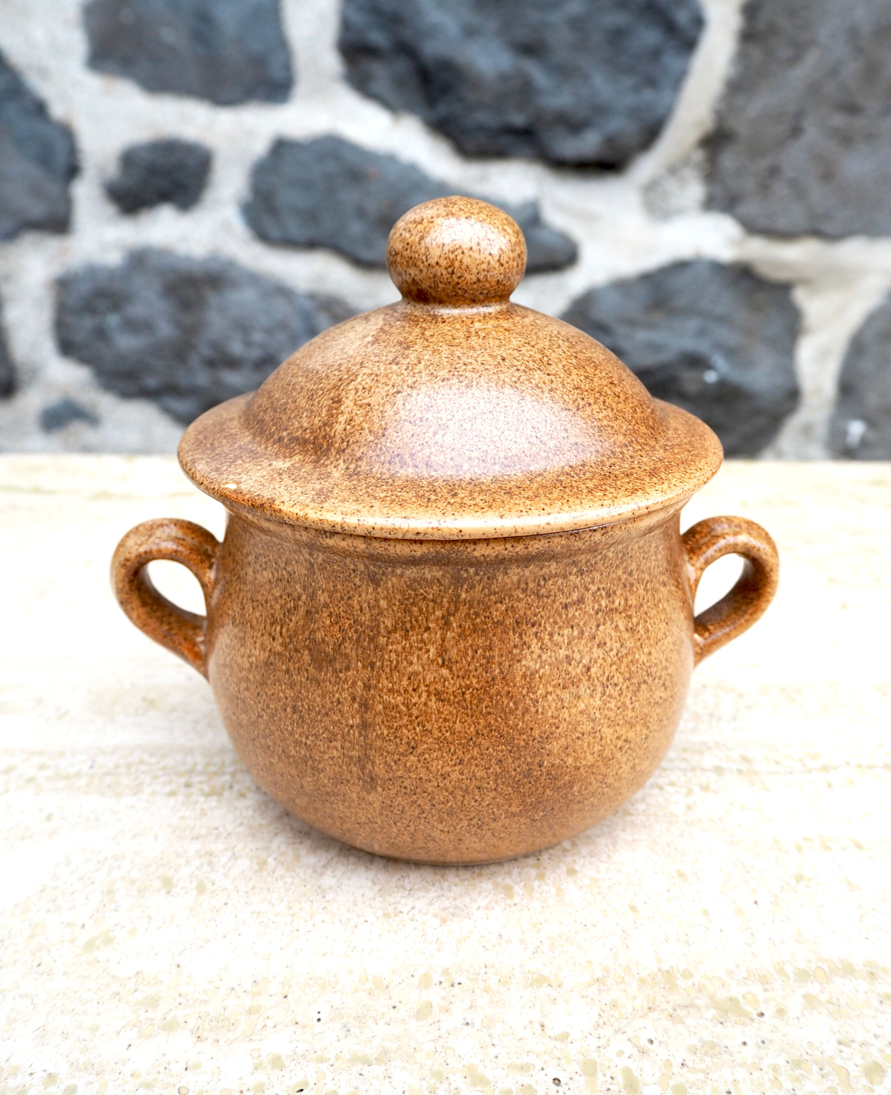 Sandstone candy maker Le Potier Menton