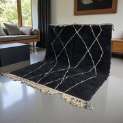 Handmade Moroccan rug 250cm x 200cm
