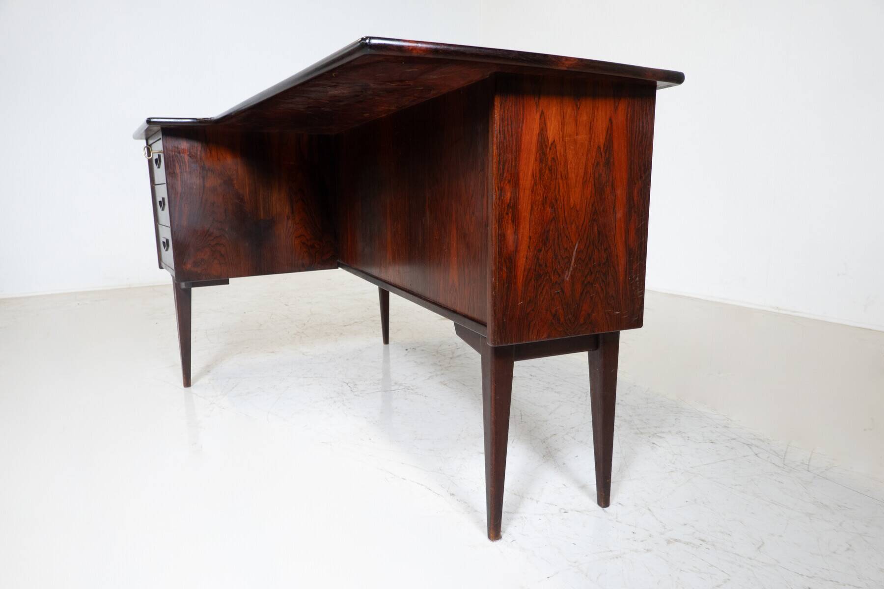 Mid-Century Modern Desk, Italy, 1970s