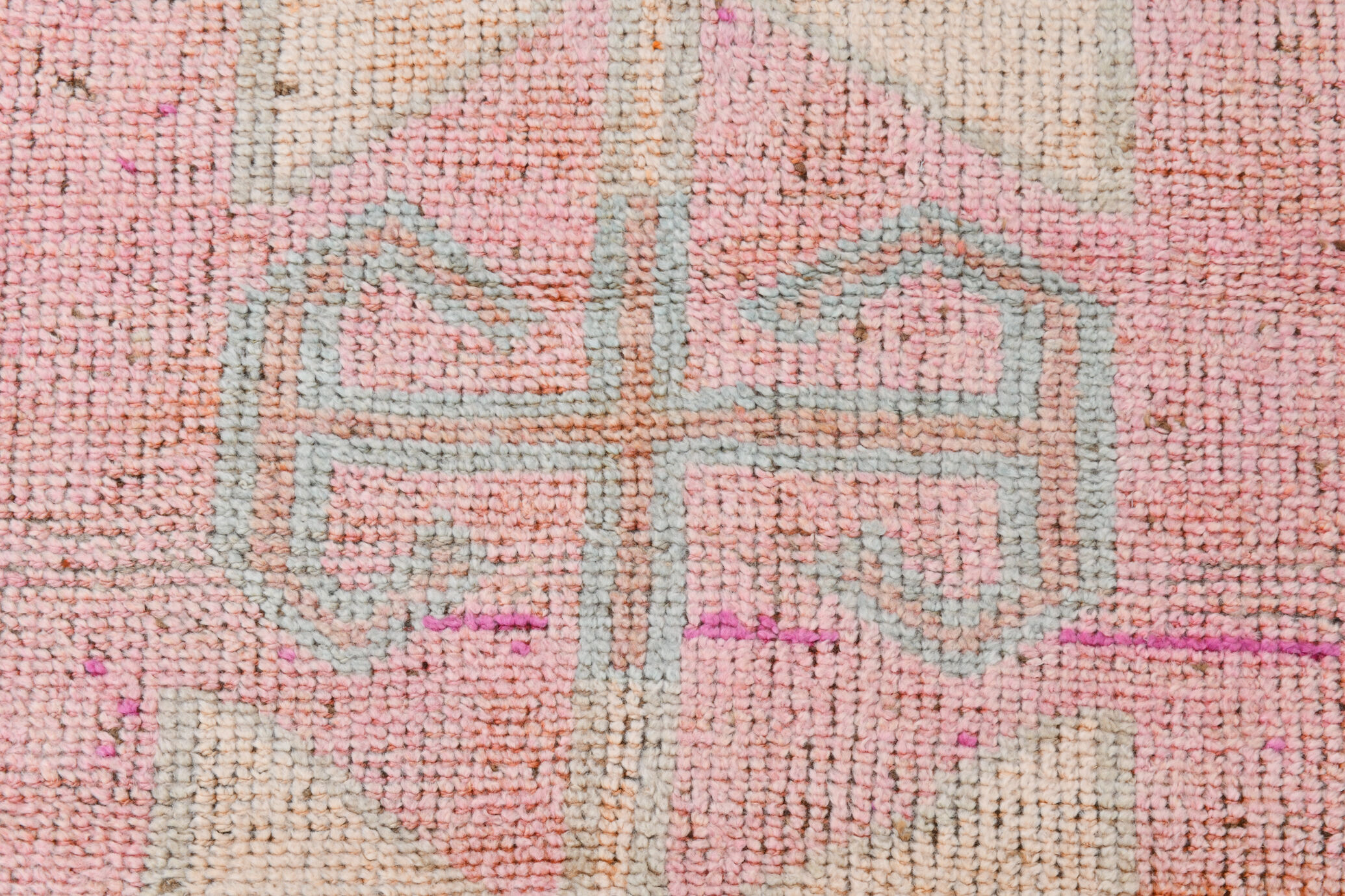 3x11 pale pink vintage runner rug 104x328cm