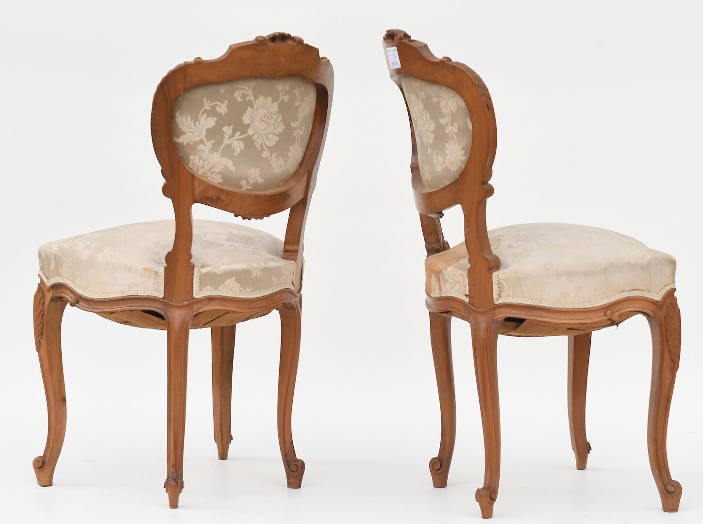 Mobilier de salon de style Louis XV