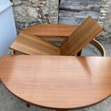 Scandinavian extendable round table in teak dia 116cm an60