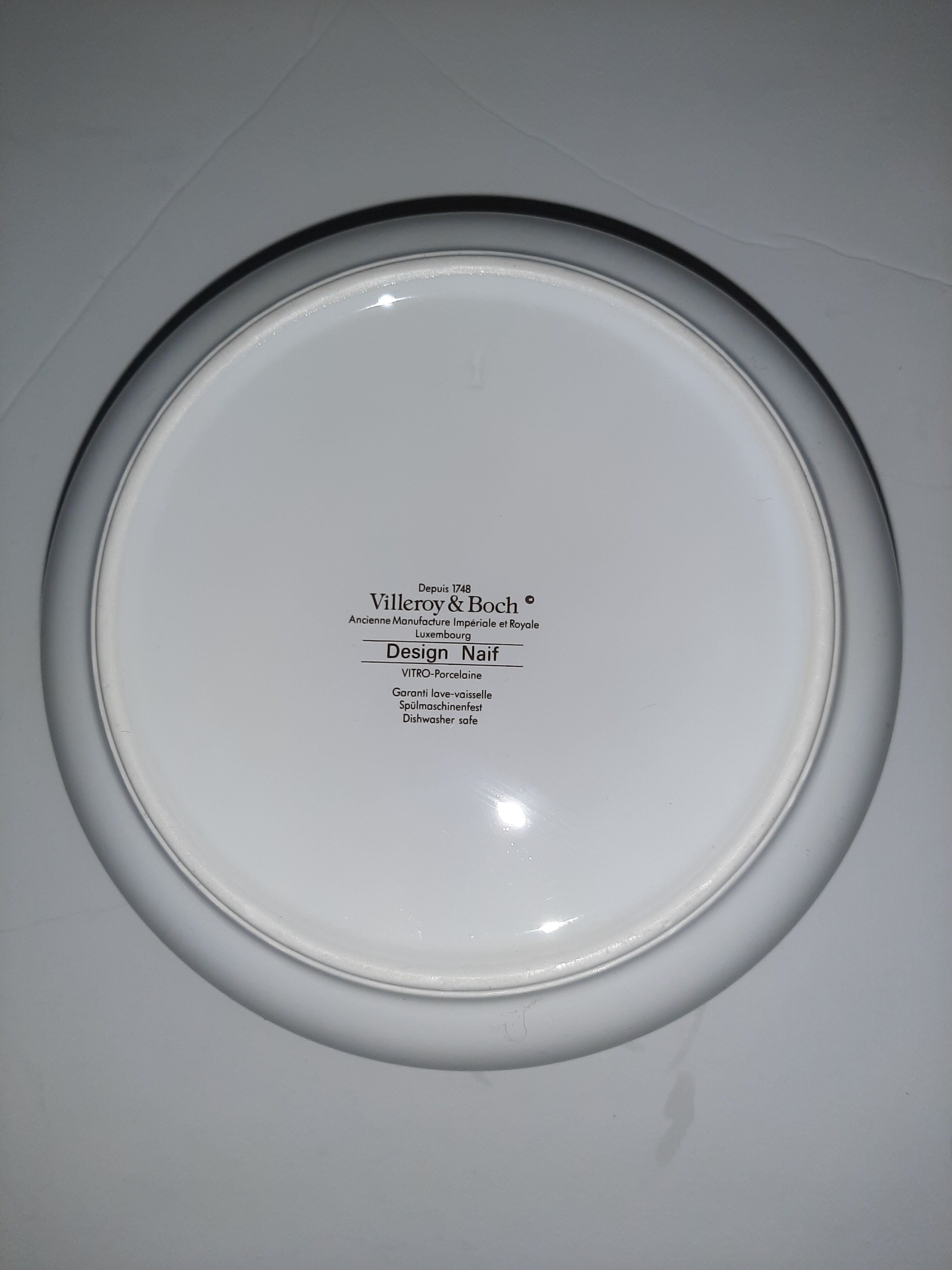 Flat Hollow / salad bowl Villeroy and Boch Naïf Laplau