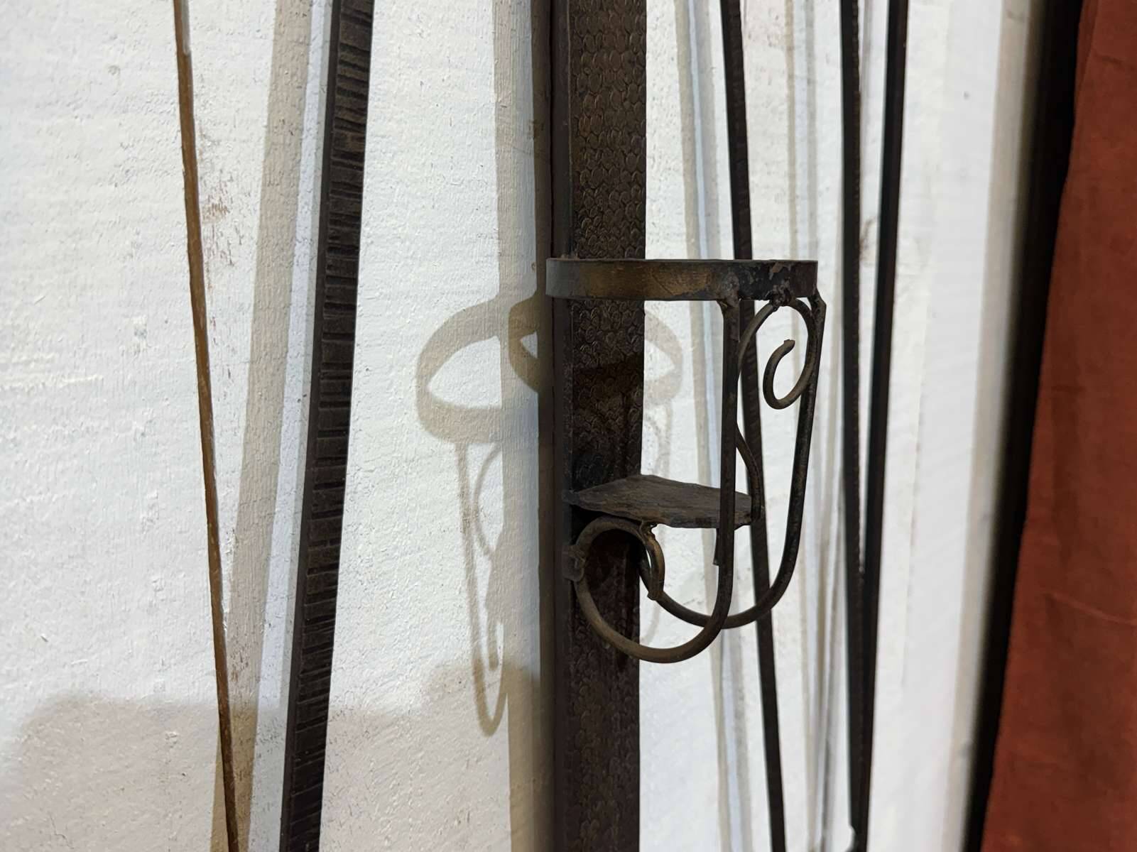 Porte manteaux de style art déco en fer des années 1960