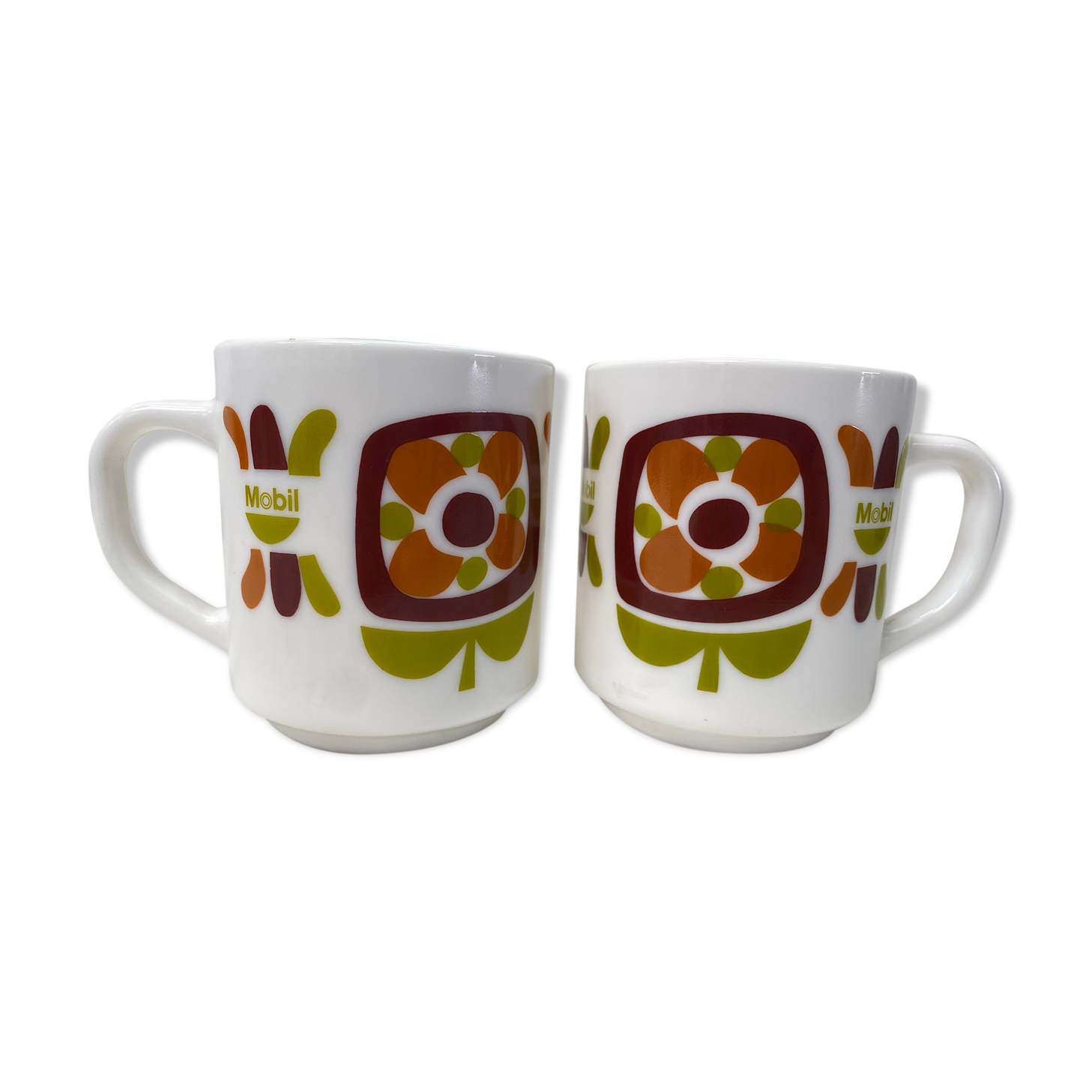 Set of 2 cups vintage Mobil mugs