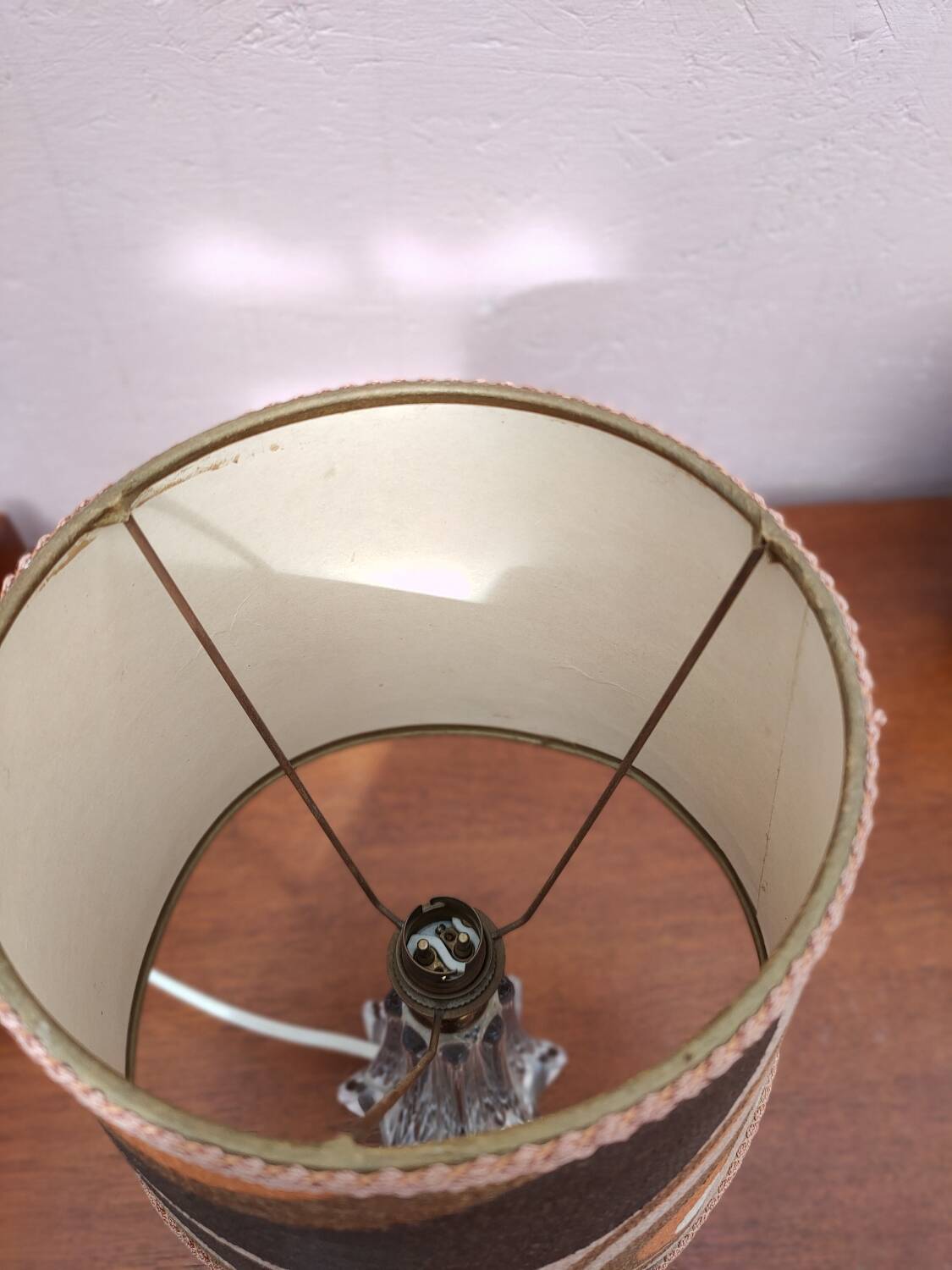 Lampe vintage, abat jour années 70