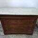 Commode ancienne avec marbre