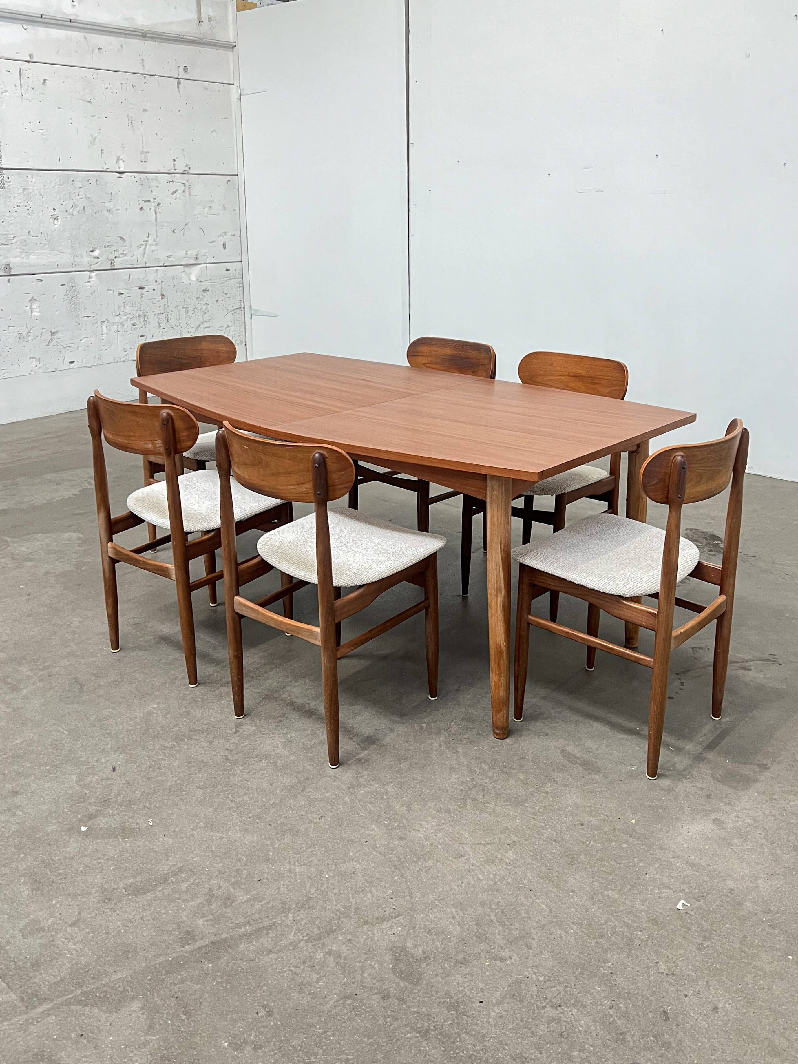 Set of 6 Scandinavian design chairs, ecru seats - price per piece