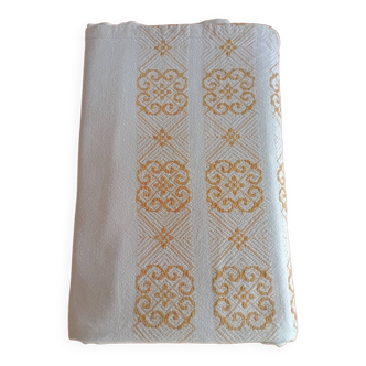 Embroidered cotton tablecloth 130*280