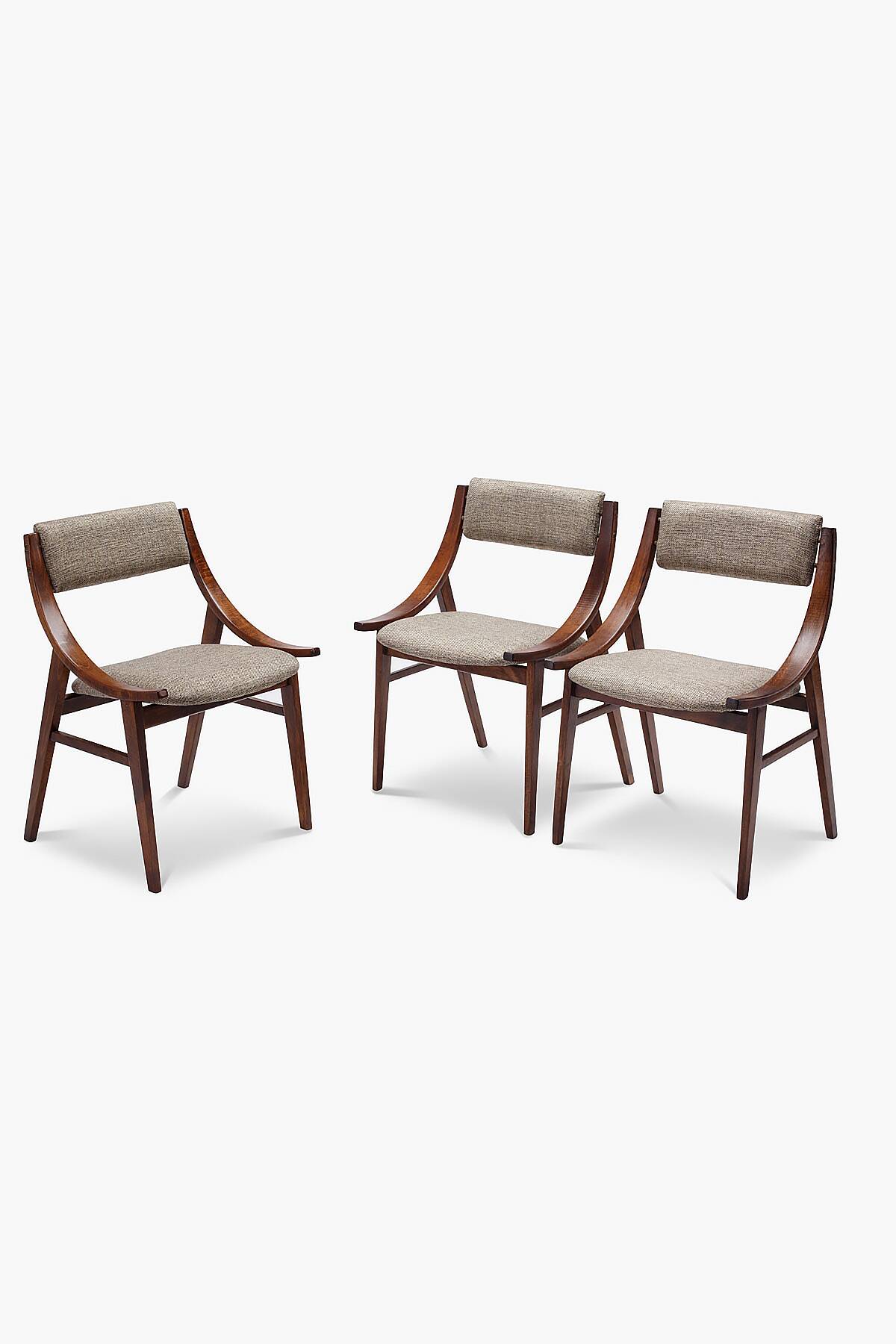 Set of 3 skoczek chairs from the 60s.