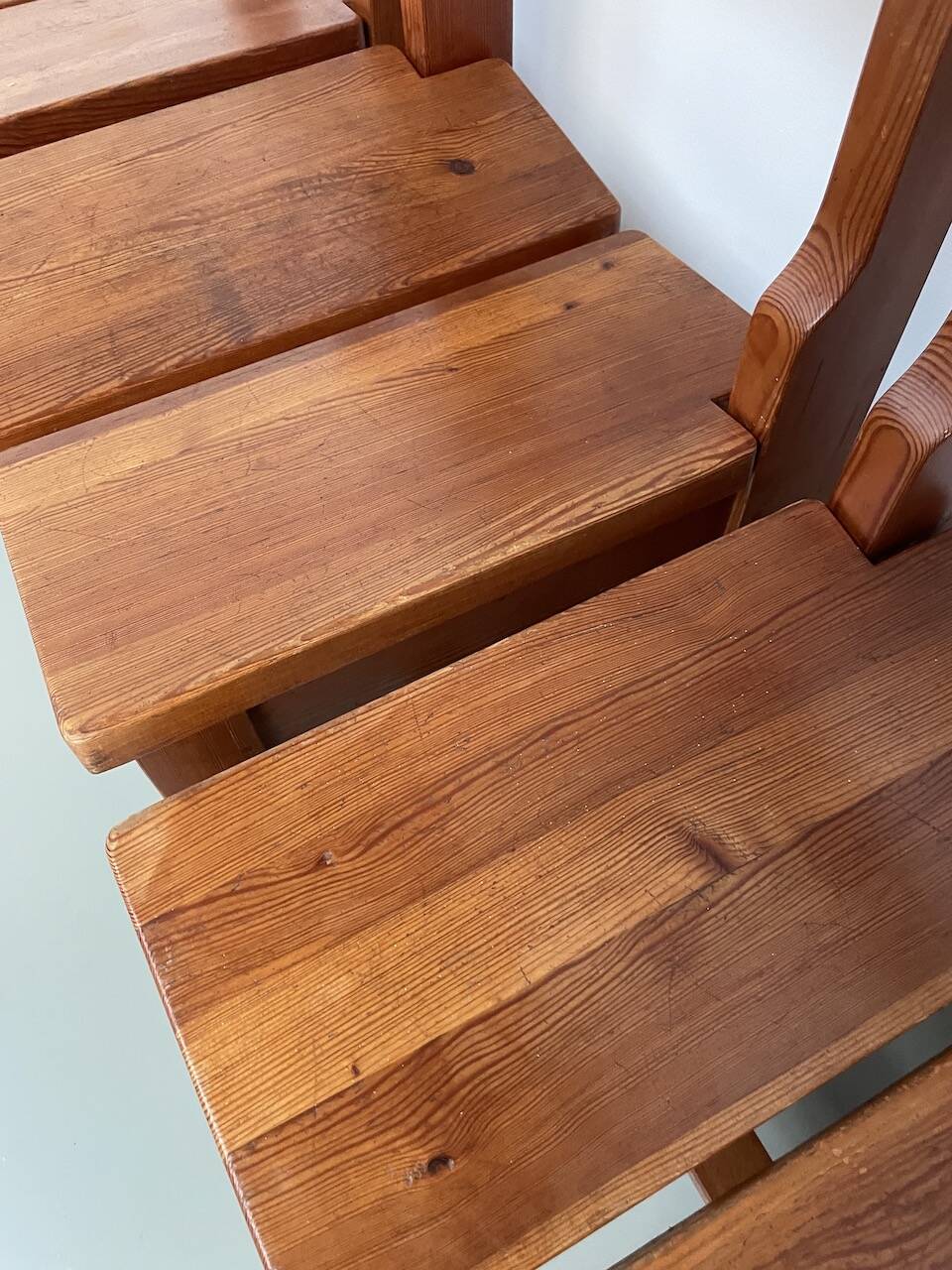 Set of table and 4 chairs, 60s mountain furniture