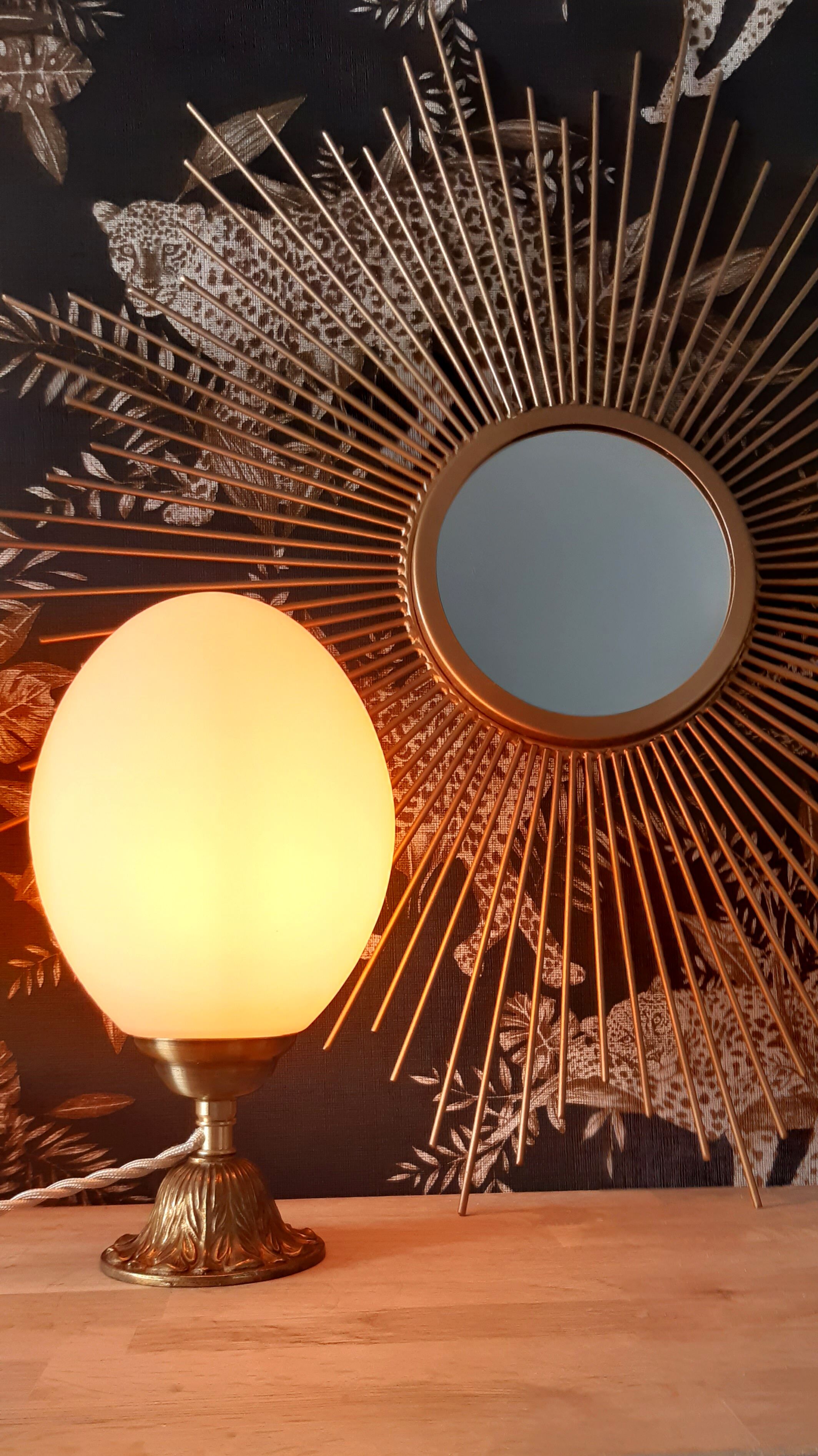 Lampe globe opaline