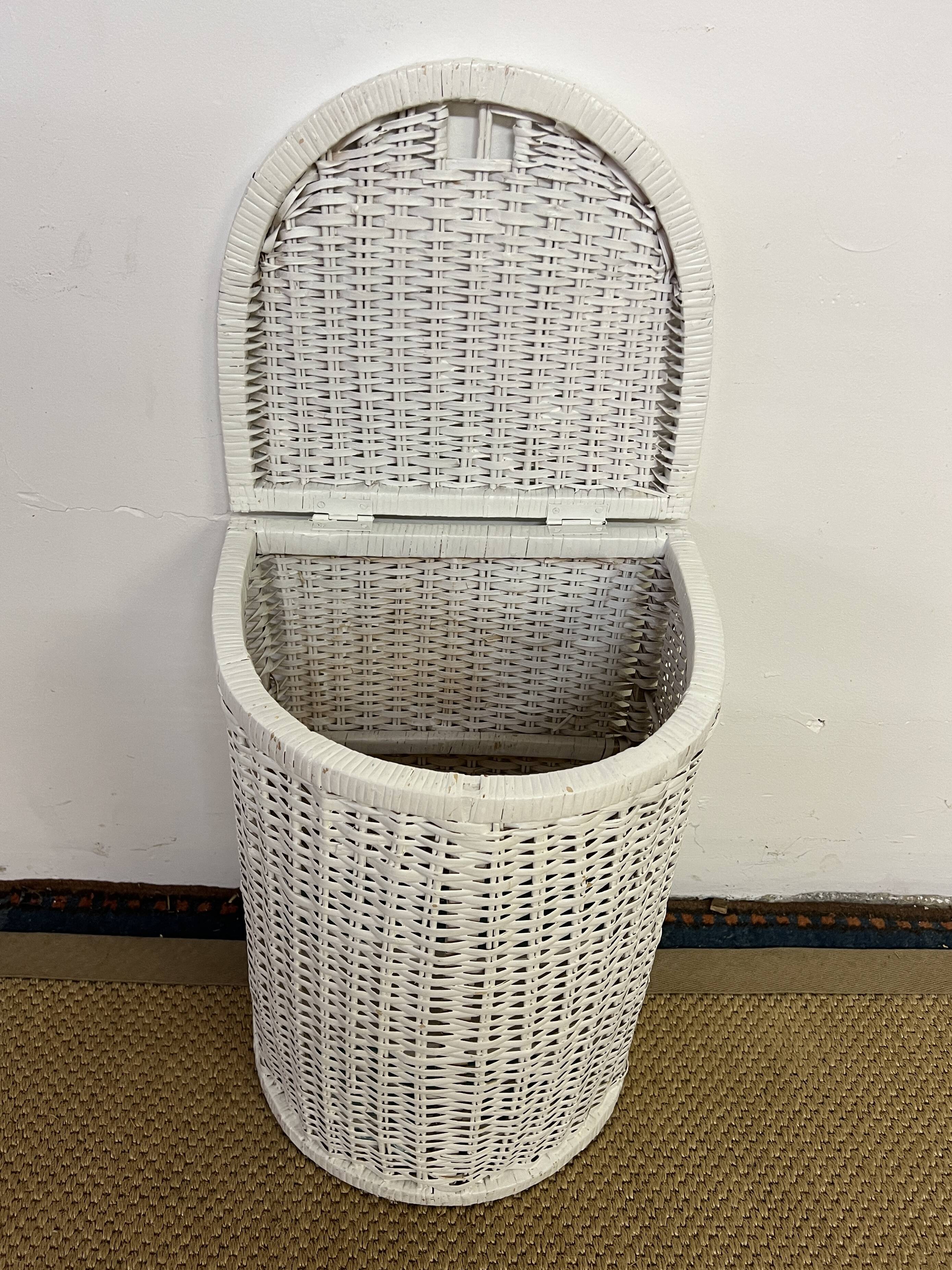 Rattan laundry basket