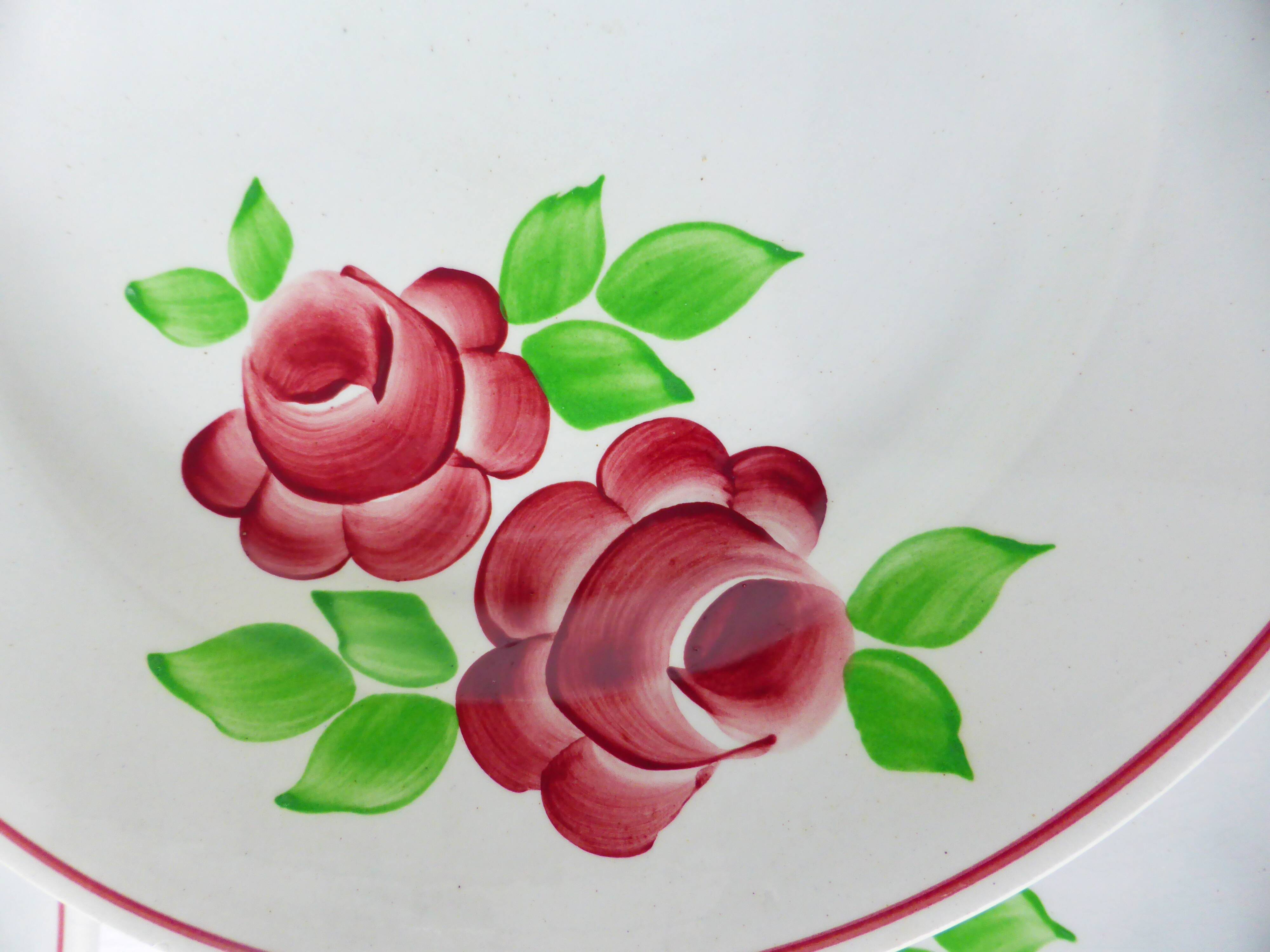 5 assiettes plates modèle Rose Mai