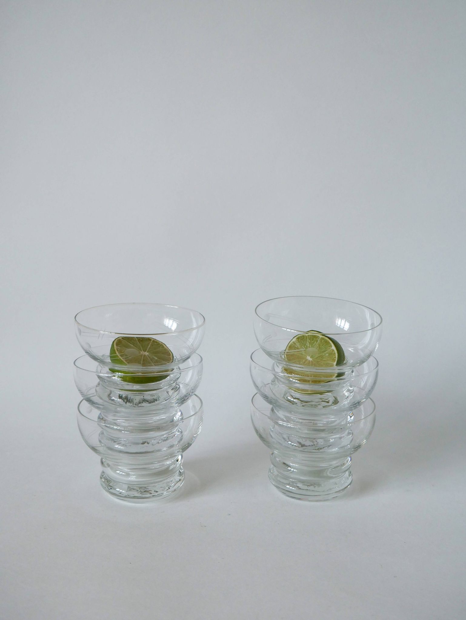 Lot de 6 coupes à champagne en cristal gravé 1960