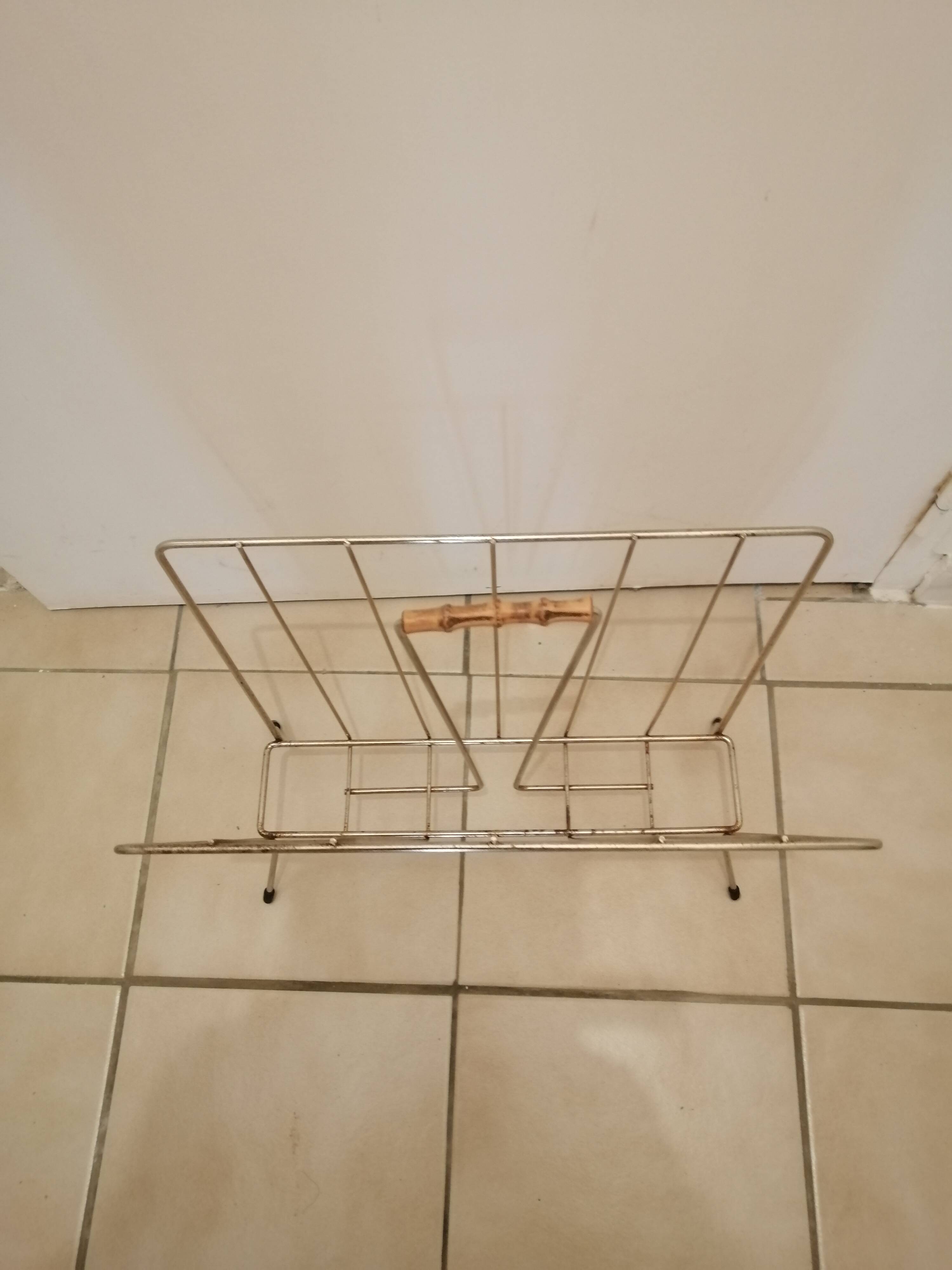 Vintage magazine holder in gold metal