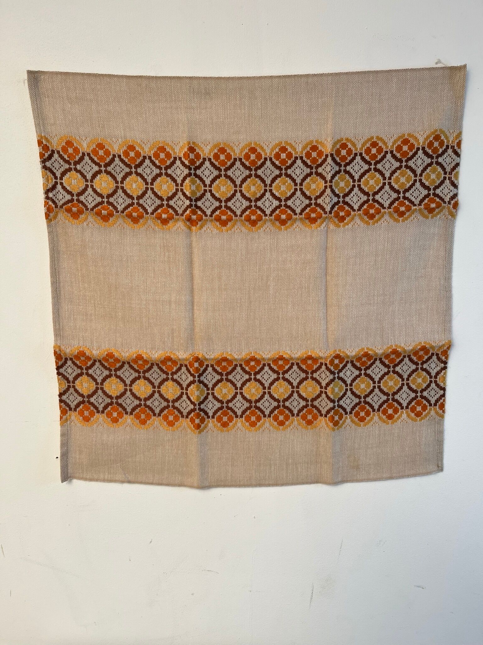 Set of 11 napkins motifs from the seventies 70s