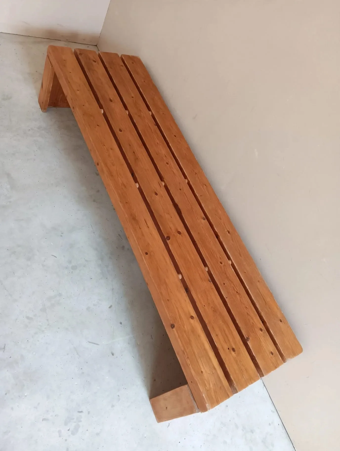 Banquette Charlotte Perriand Arcs 1800 Residence Archeboc 1985