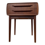 Vintage Scandinavian design bedside table in teak by the Danish Andersen.