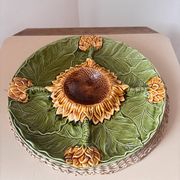 Sunflower plate slipware