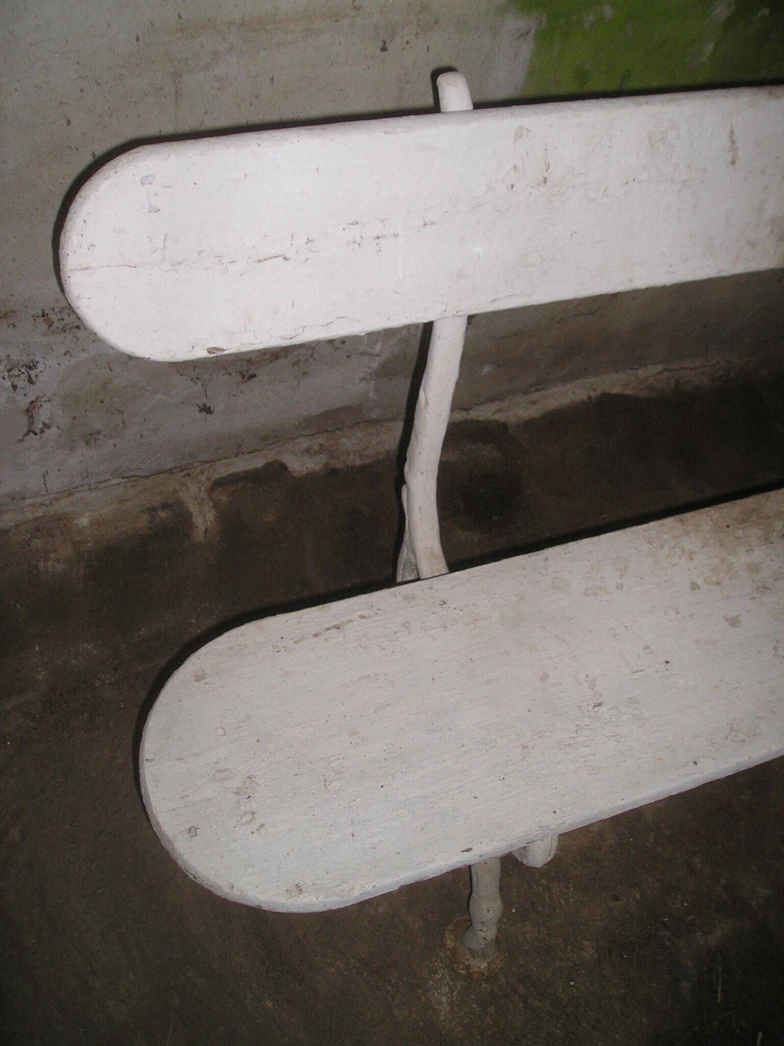 Garden bench oak and cast iron late nineteenth