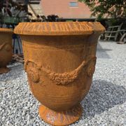 cast iron anduse vase