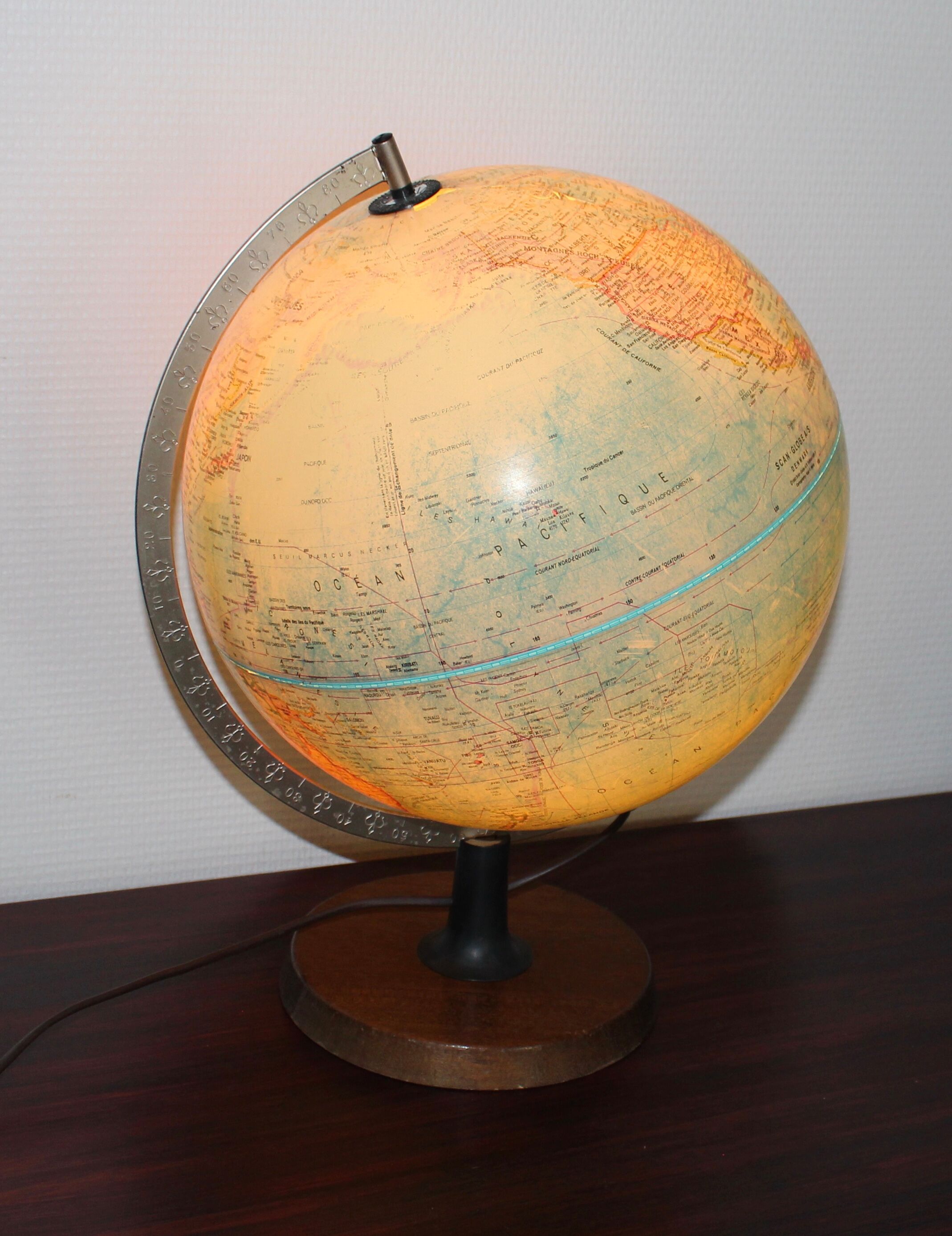 Globe land vintage 1970