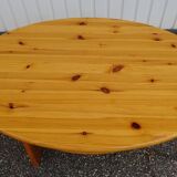 Asymmetrical coffee table in vintage pine year 70