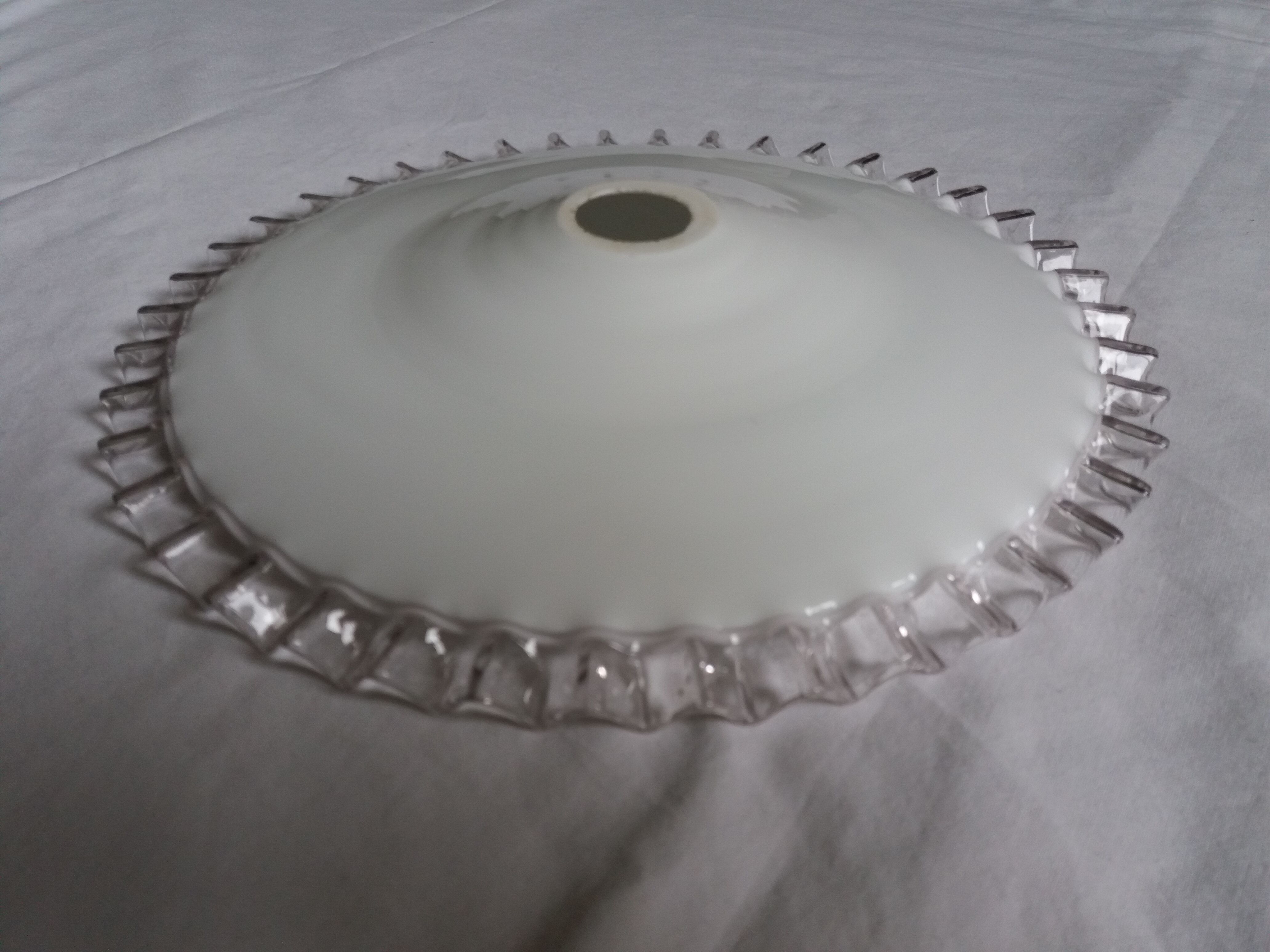 White opaline daylight and transparent wavy edge