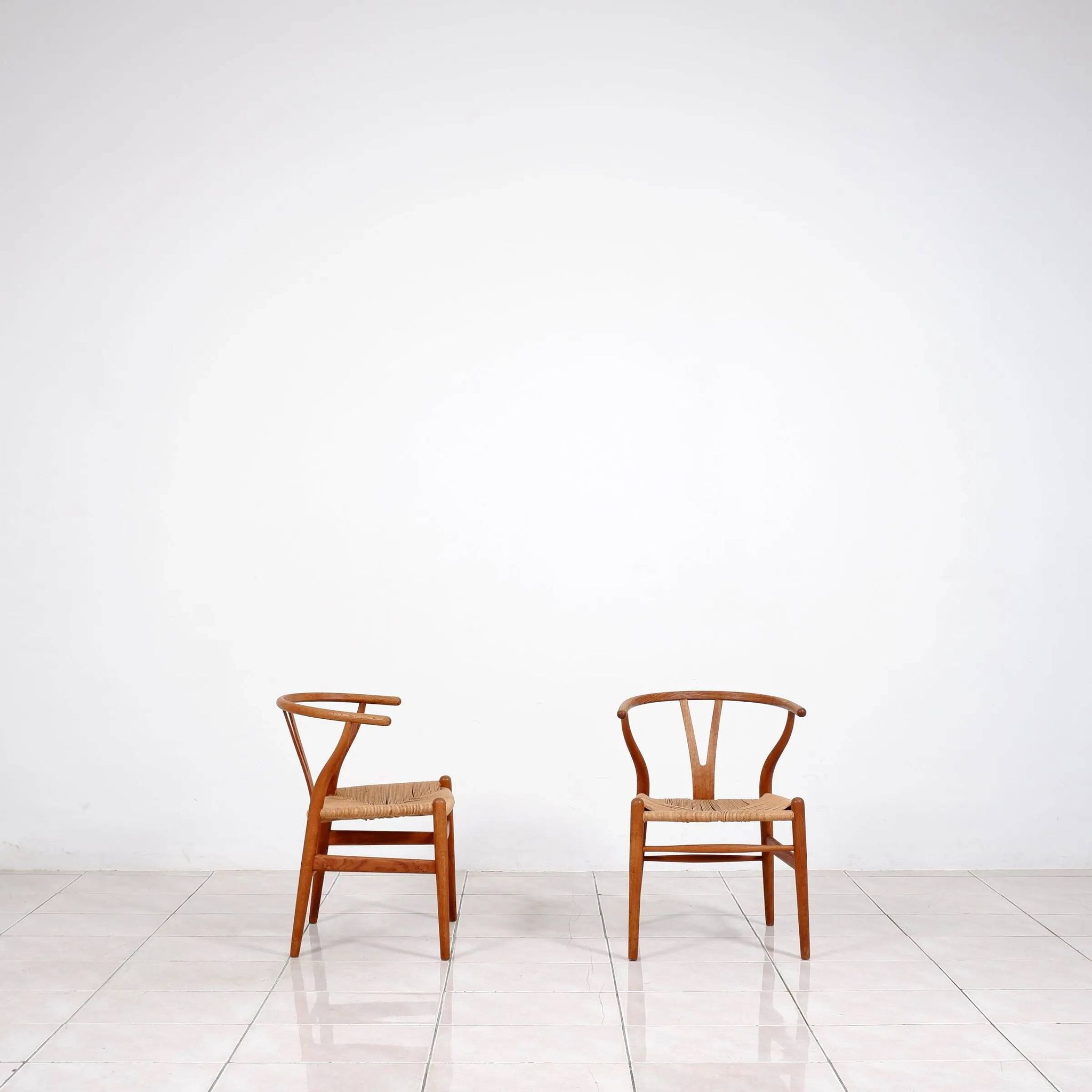 4 "CH24" Wishbone dining chairs by Hans J. Wegner for Carl Hansen & Son