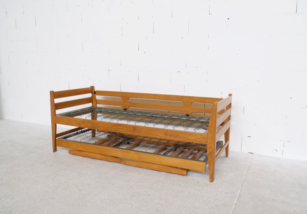 Pair of beds Atelier Saint Sabin 1951 reconstruction