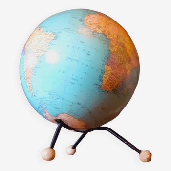 Dry terrestrial globe, world map from the 60s