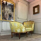 Duchesse en bateau, chaise Longue style Louis XV en soie jaune, XVIIIème siècle