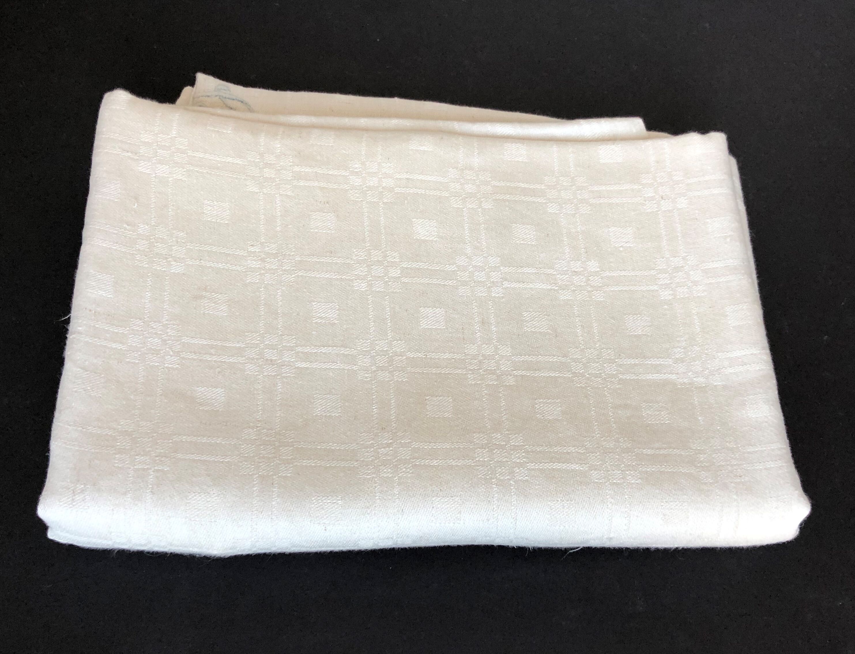 Damask cotton tablecloth