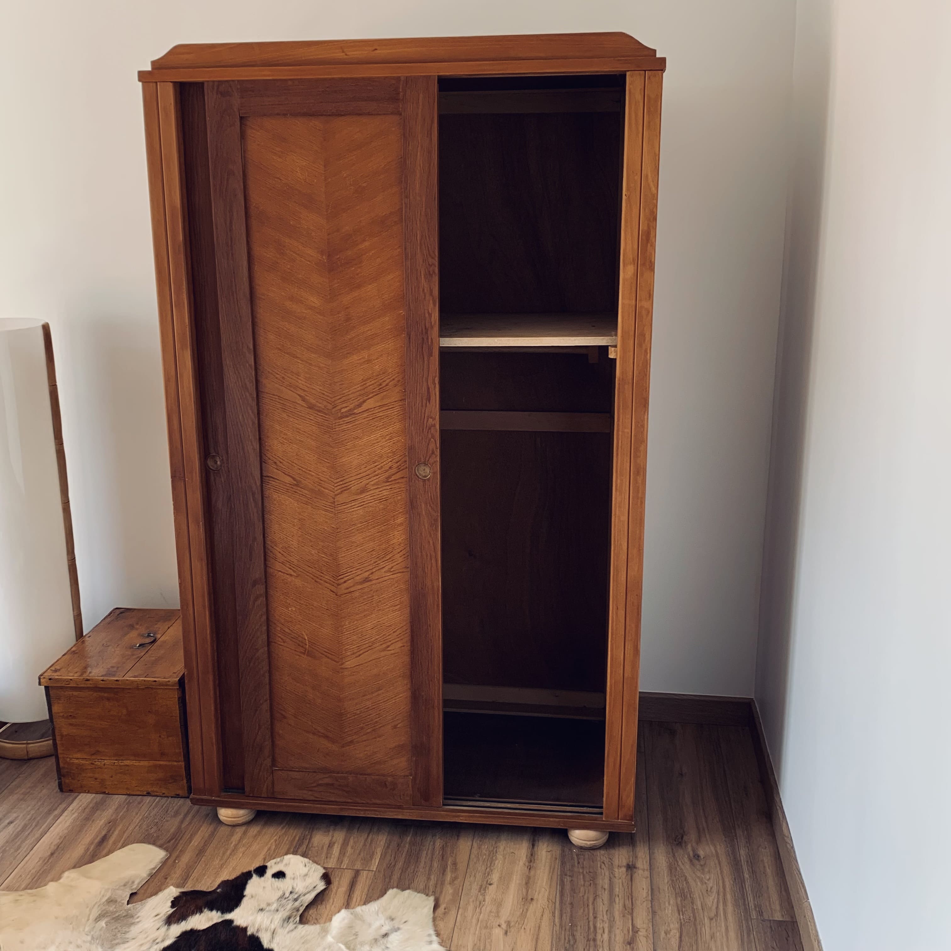 Vintage wardrobe/ wardrobe