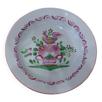 Earthenware dish