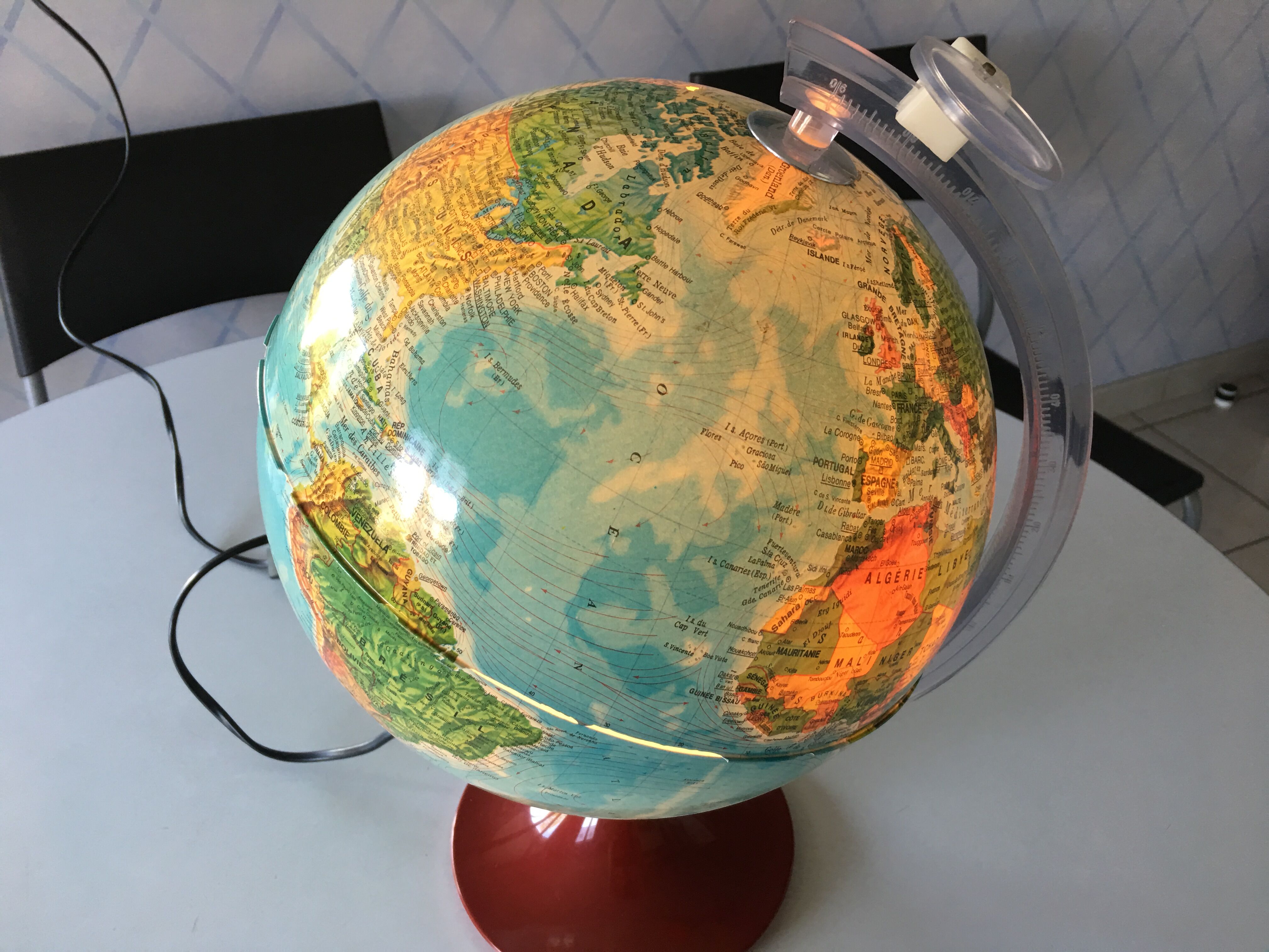 Mappemonde lumineuse années 70