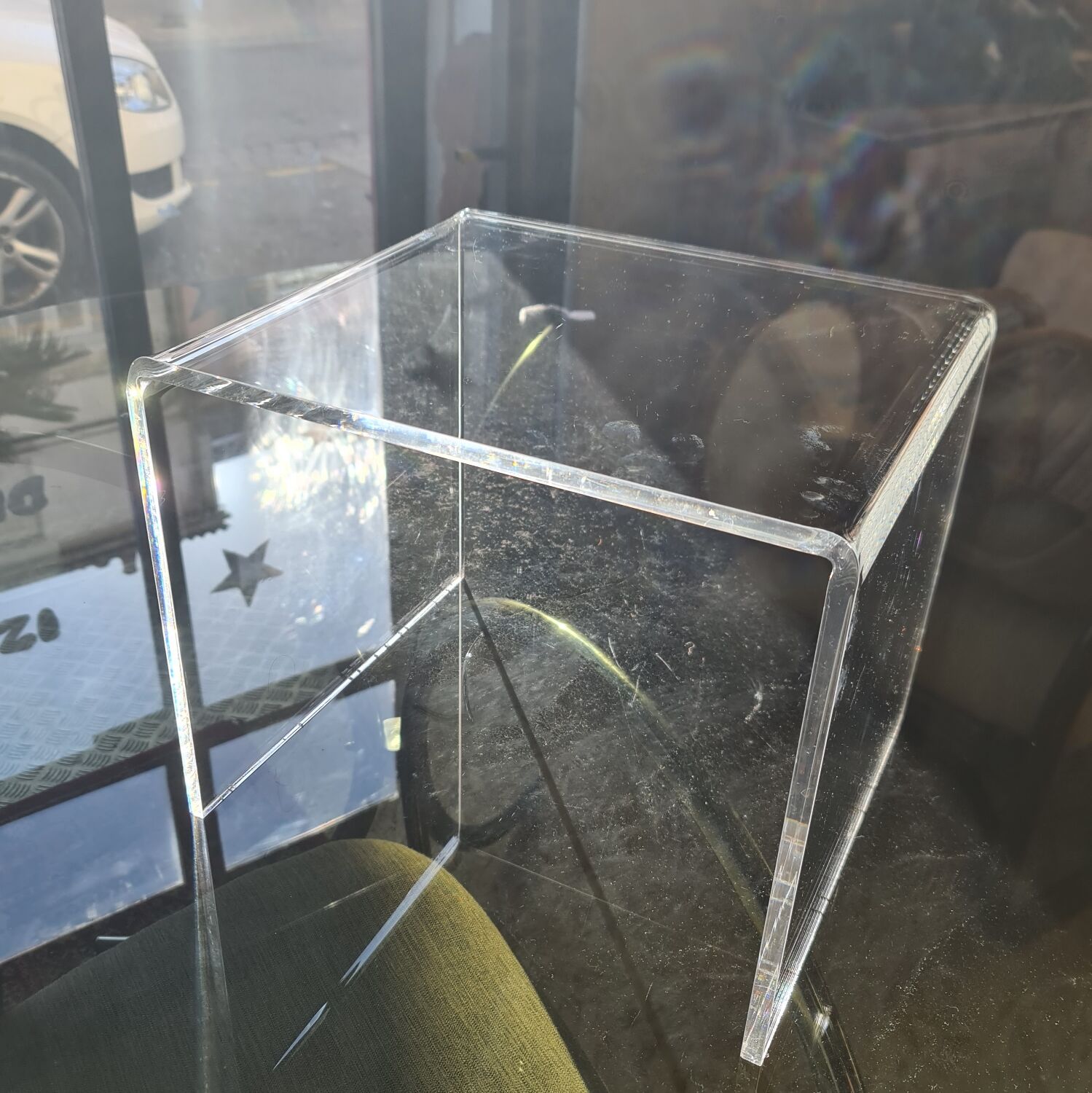 Sofa end in altuglas