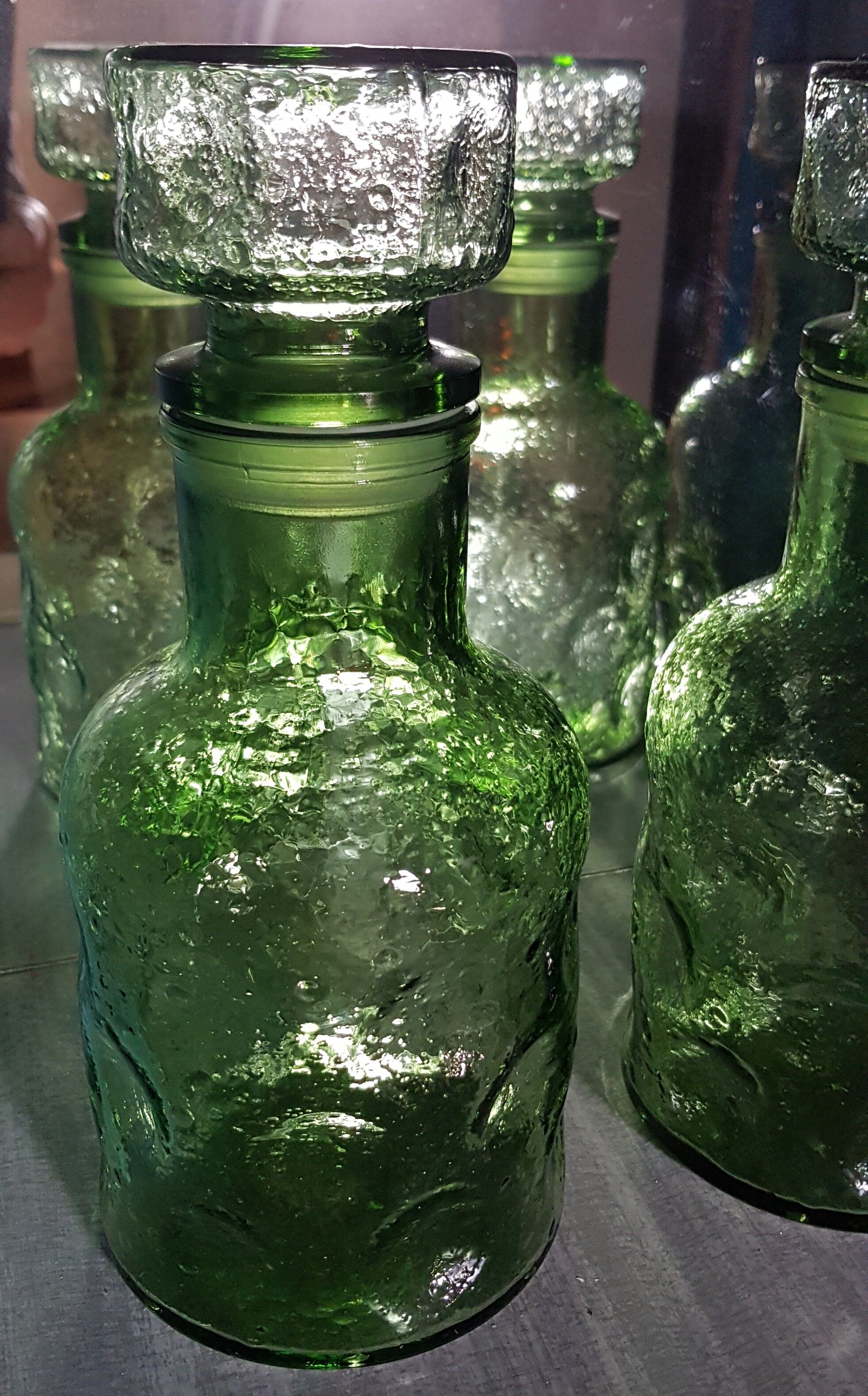 Ensemble verres et carafe cratère lunaire 70