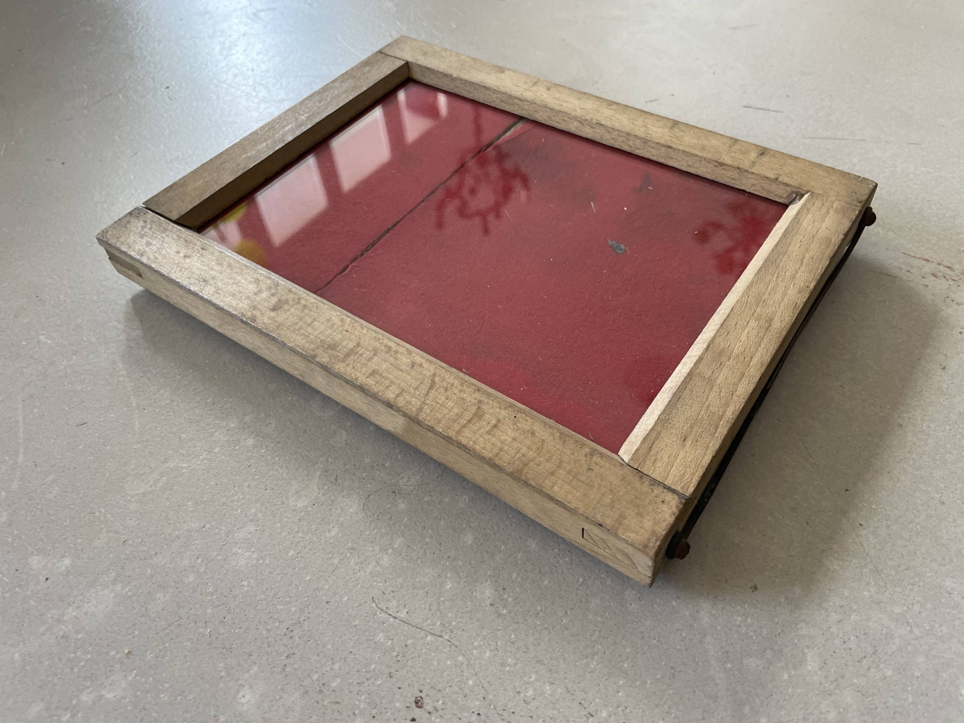 Old photo press frame