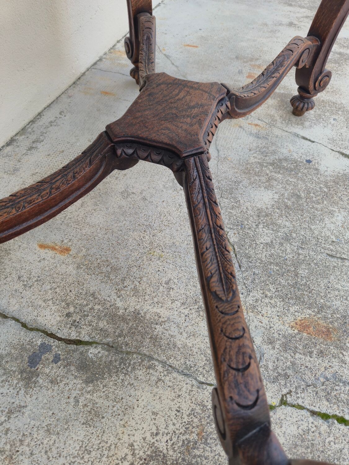 Louis XV style game table in solid oak and richly decorated marble