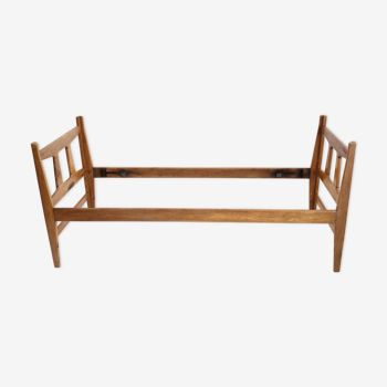 Bed structure 80x190cm in waxed wood, 1950-1960
