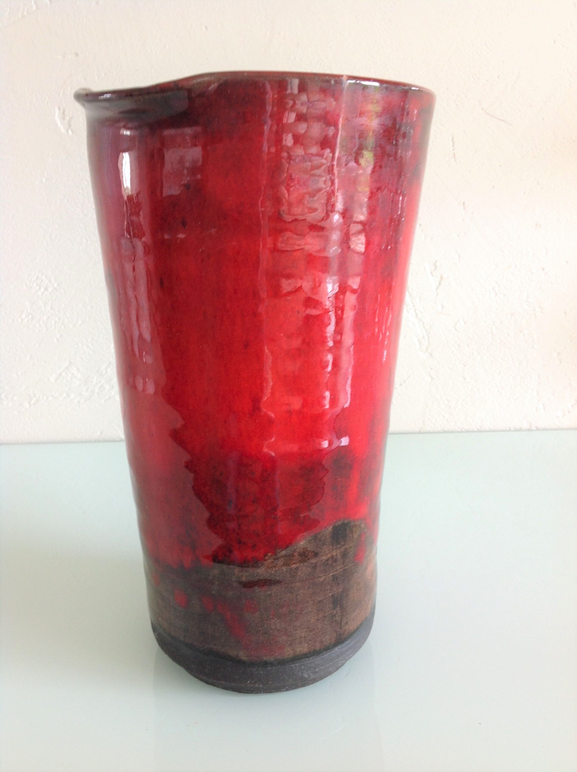 Pitcher in glazed red ceramic / vintag 60s-70s