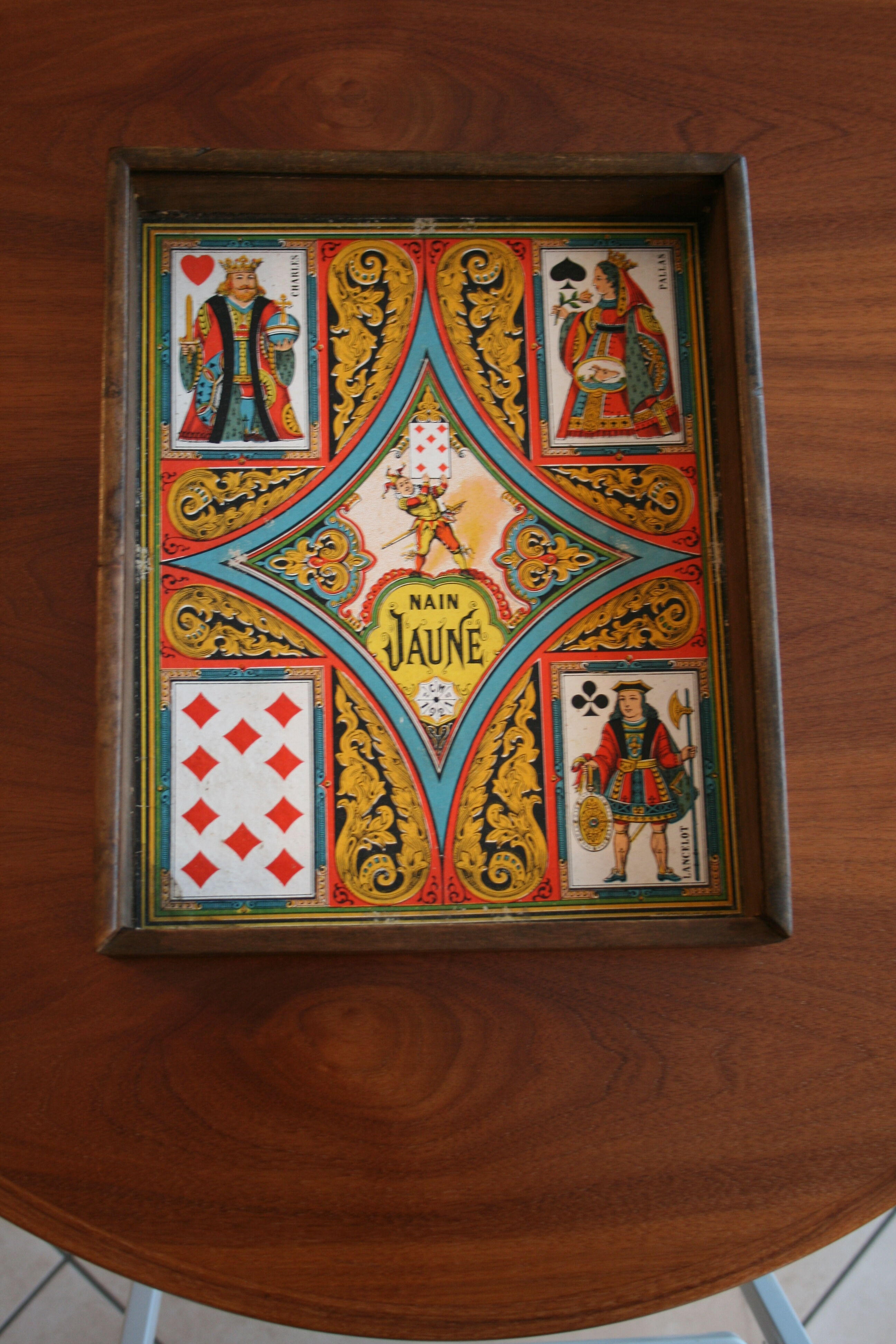 Former yellow dwarf game