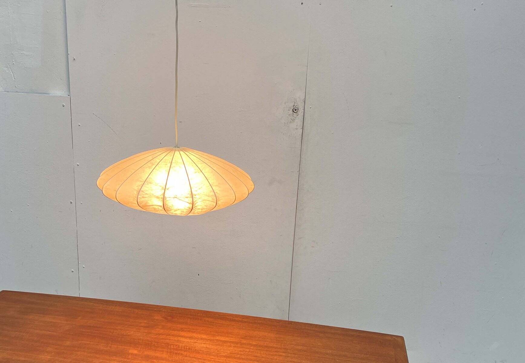 Modern UFO disc cocoon pendant lamp from the mid-century by Friedel Wauer for Goldkant Leuchten, Germany, 1960s.