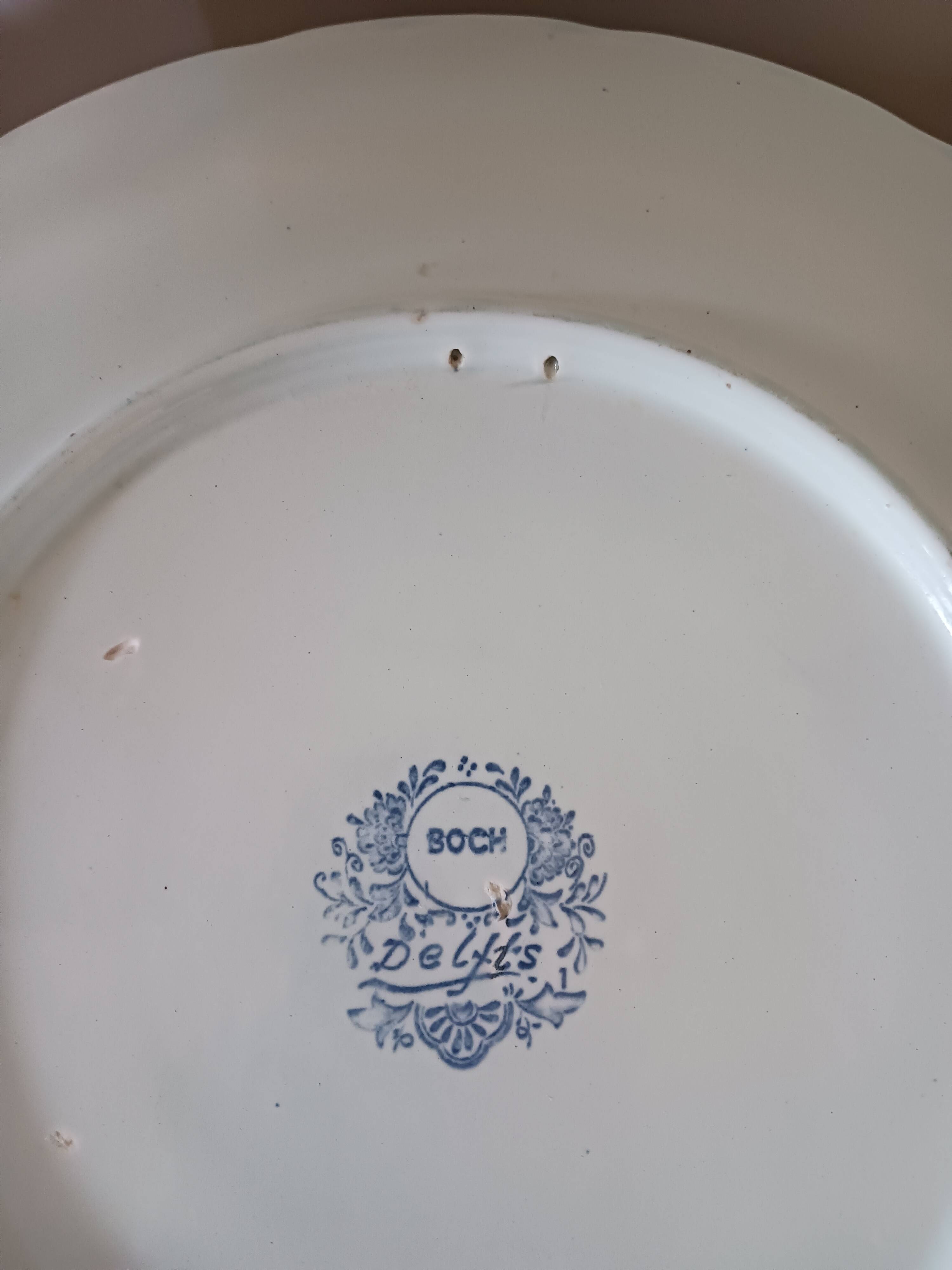 Large blue Delft plate from Boch.