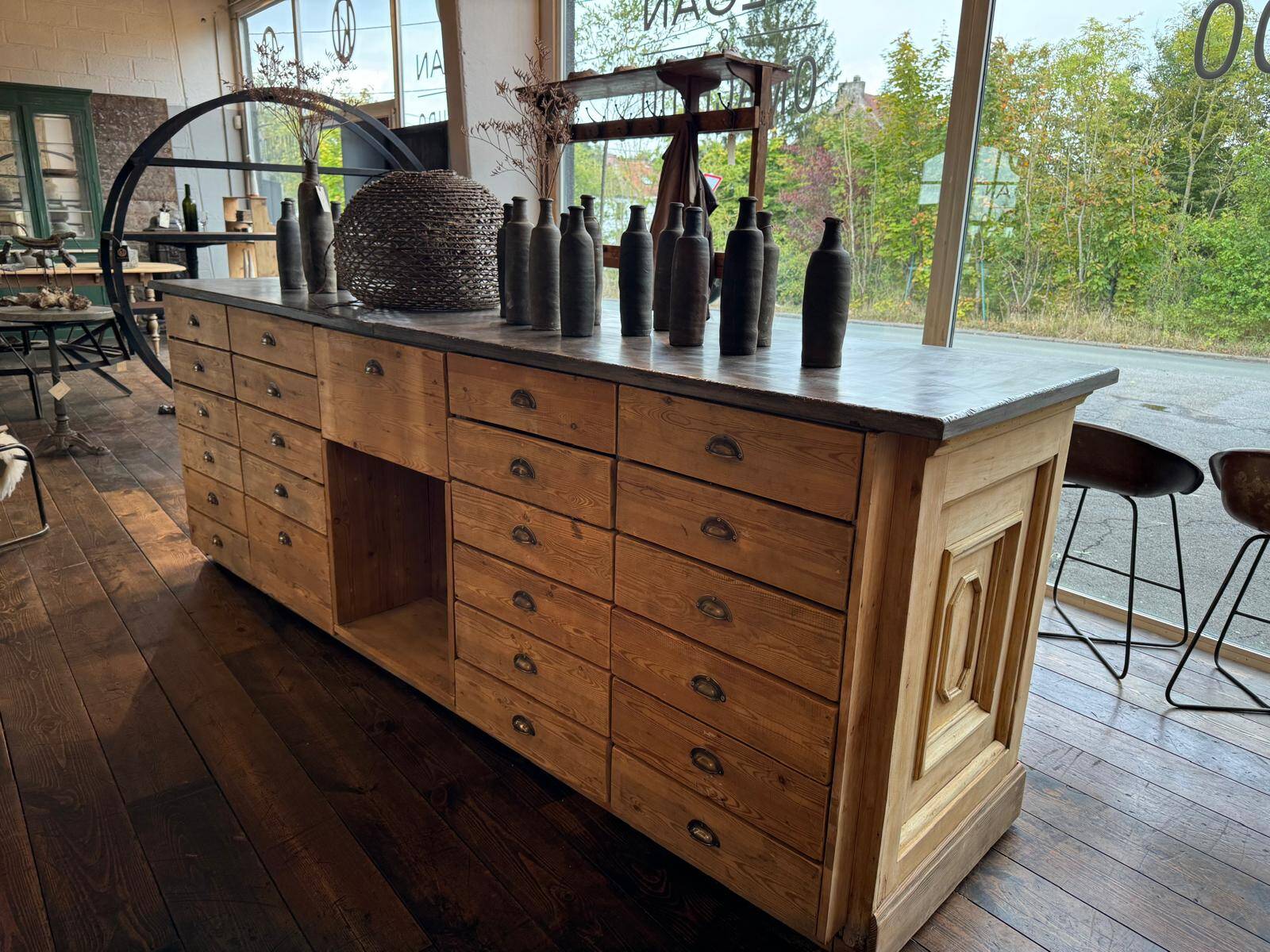 Grand comptoir de Pharmacie