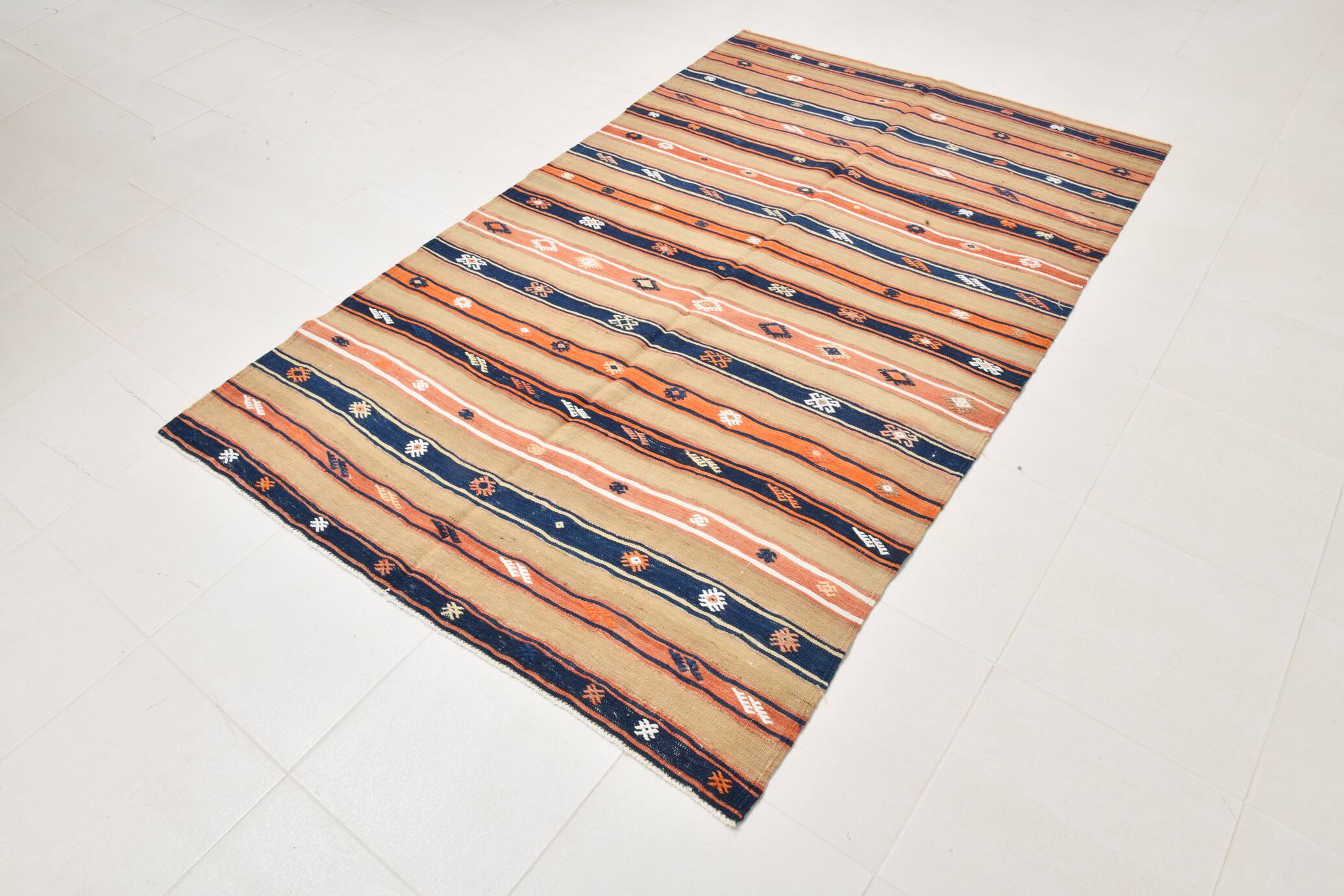 5x8 Multicolor Geometric Style Handwoven Kilim Rug, 145x230