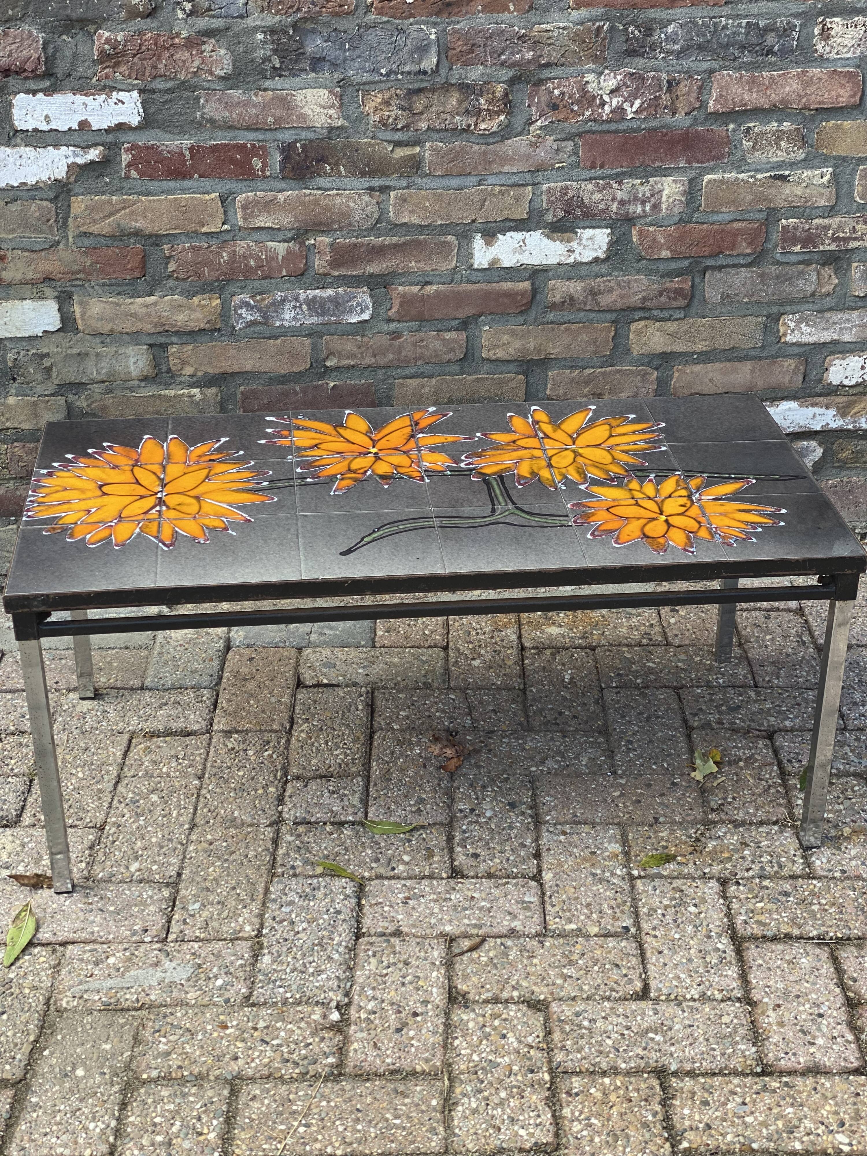 Adri Vintage Ceramic Coffee Table