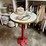 Bistro table in burgundy metal and ecru melamine